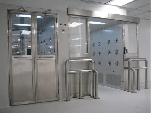 ss-cleanroom-air-shower-500x500