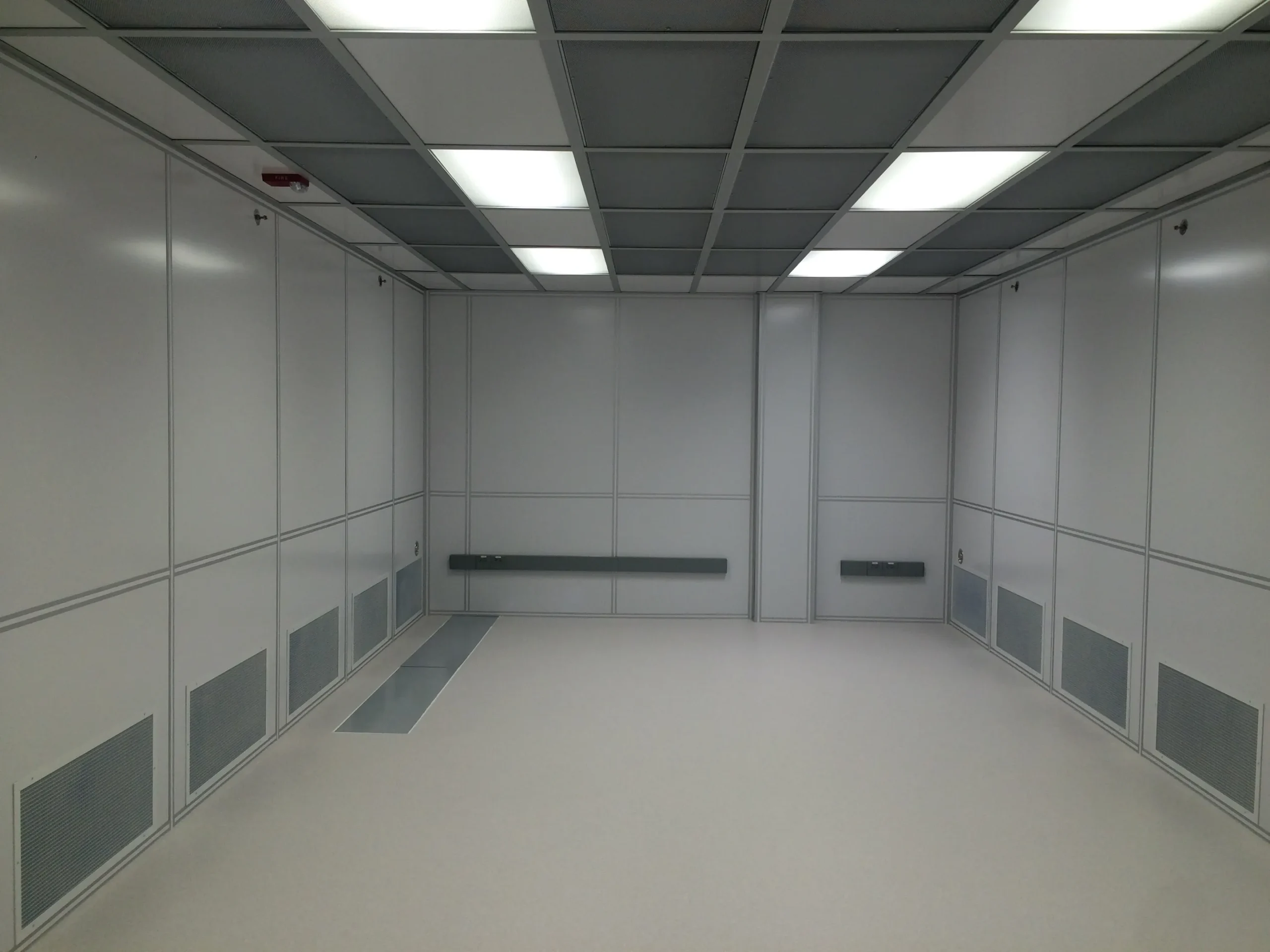 UT-Austin-Micro-electronics_clean-room_08